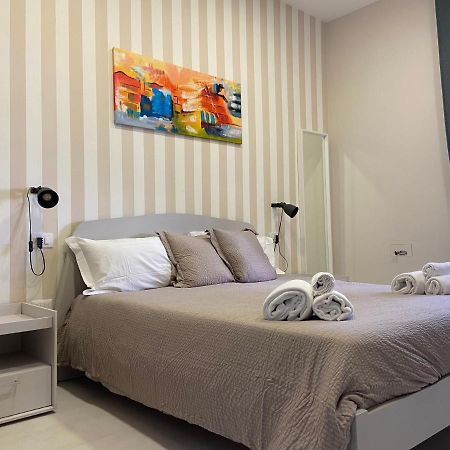 2Naples Rooms Bagian luar foto