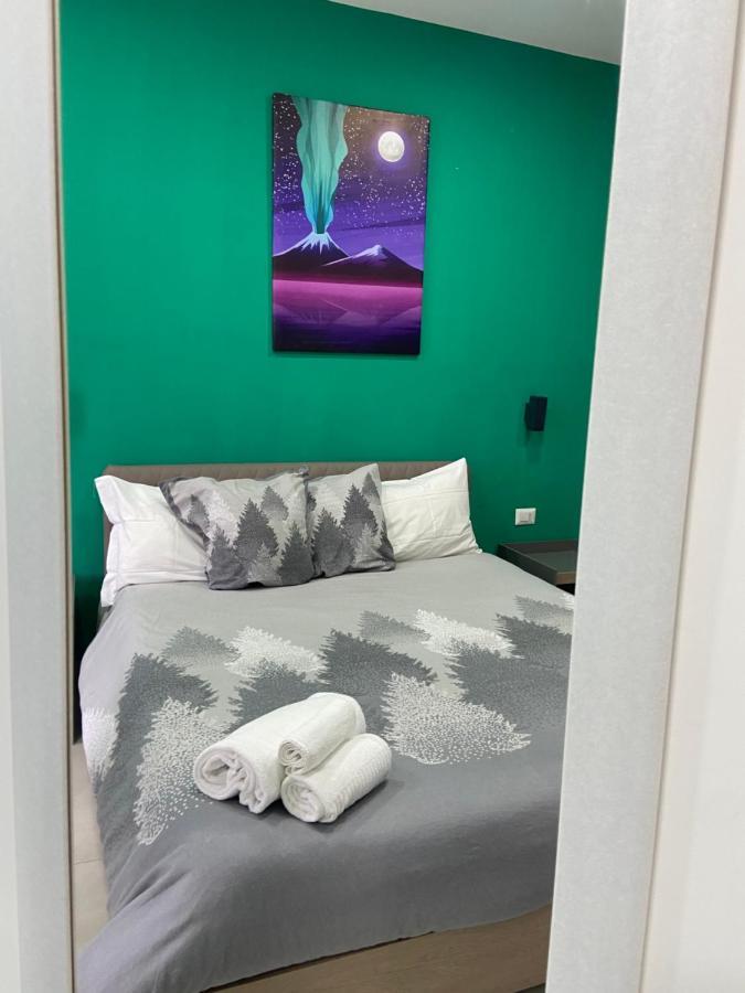 2Naples Rooms Bagian luar foto