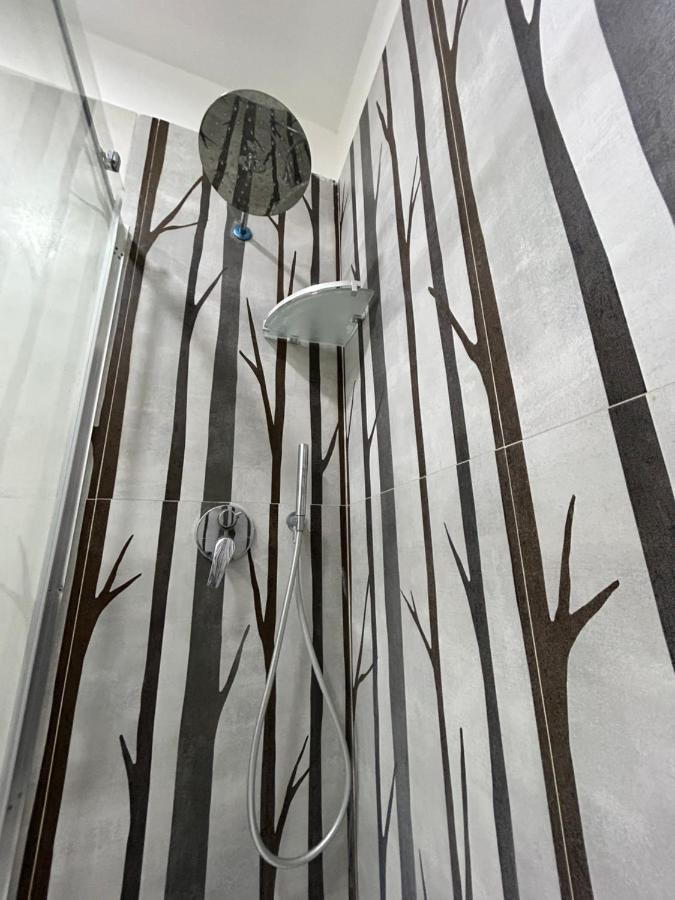 2Naples Rooms Bagian luar foto