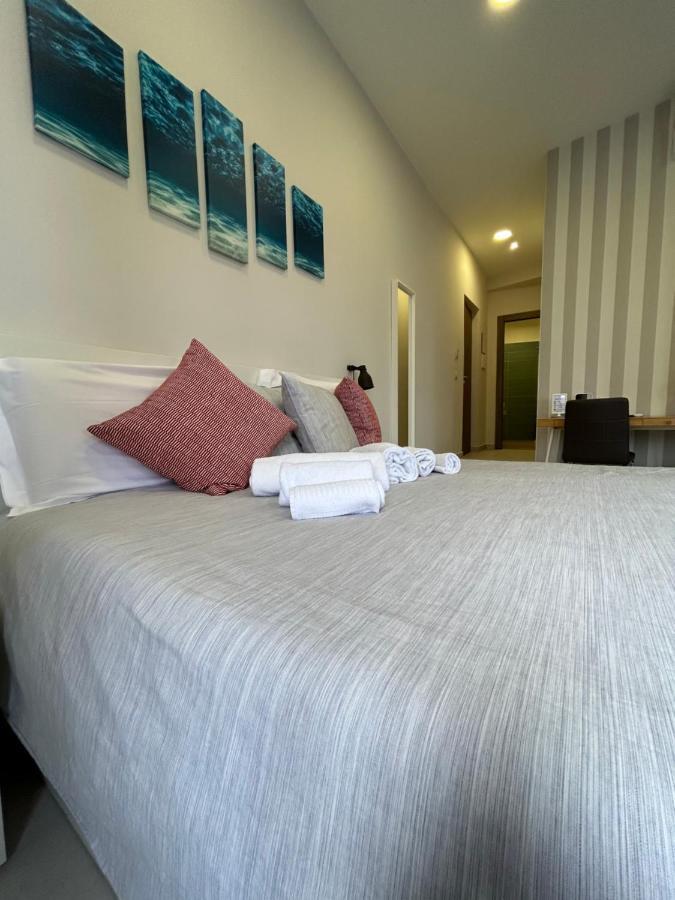 2Naples Rooms Bagian luar foto