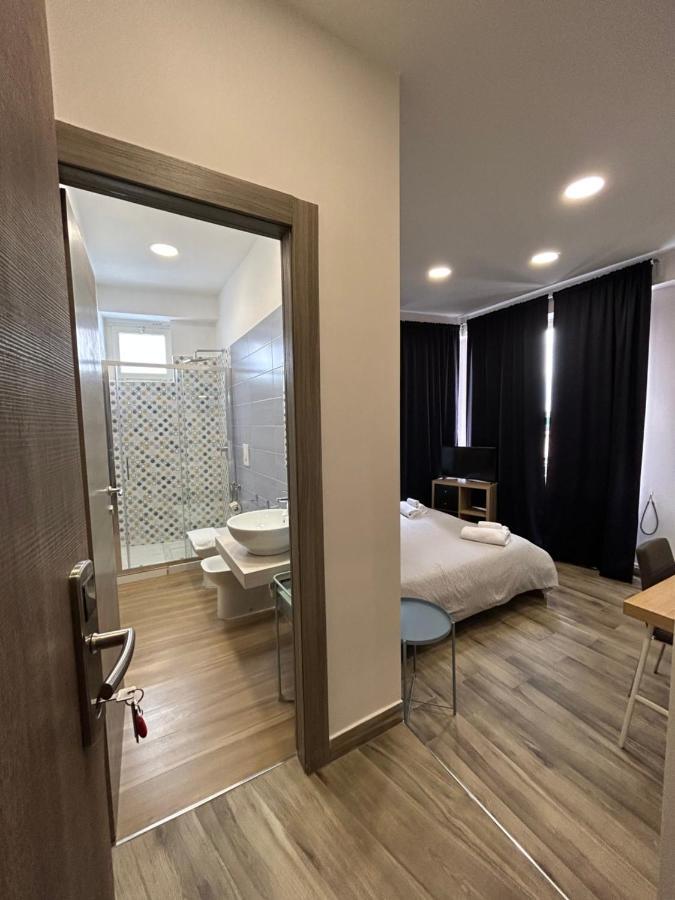 2Naples Rooms Bagian luar foto
