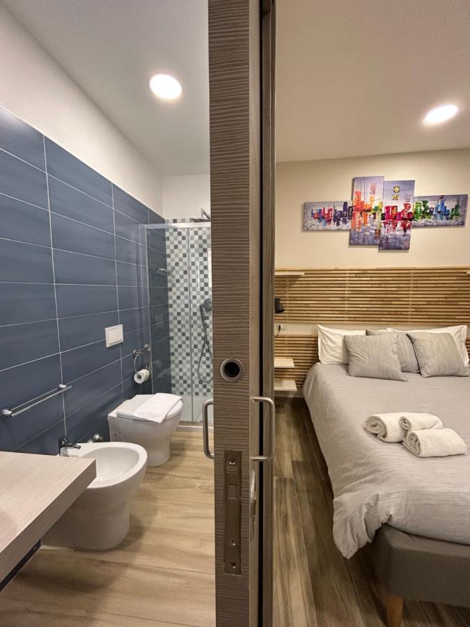 2Naples Rooms Bagian luar foto