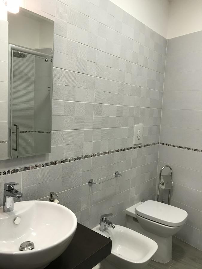 2Naples Rooms Bagian luar foto