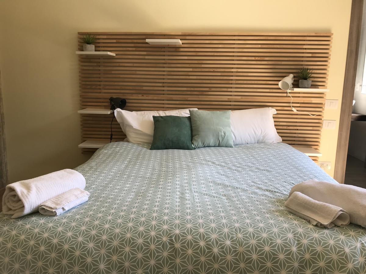 2Naples Rooms Bagian luar foto