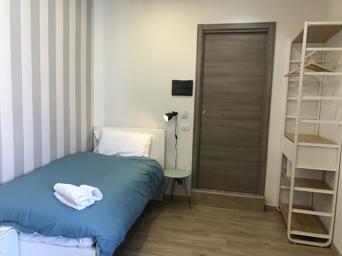 2Naples Rooms Bagian luar foto